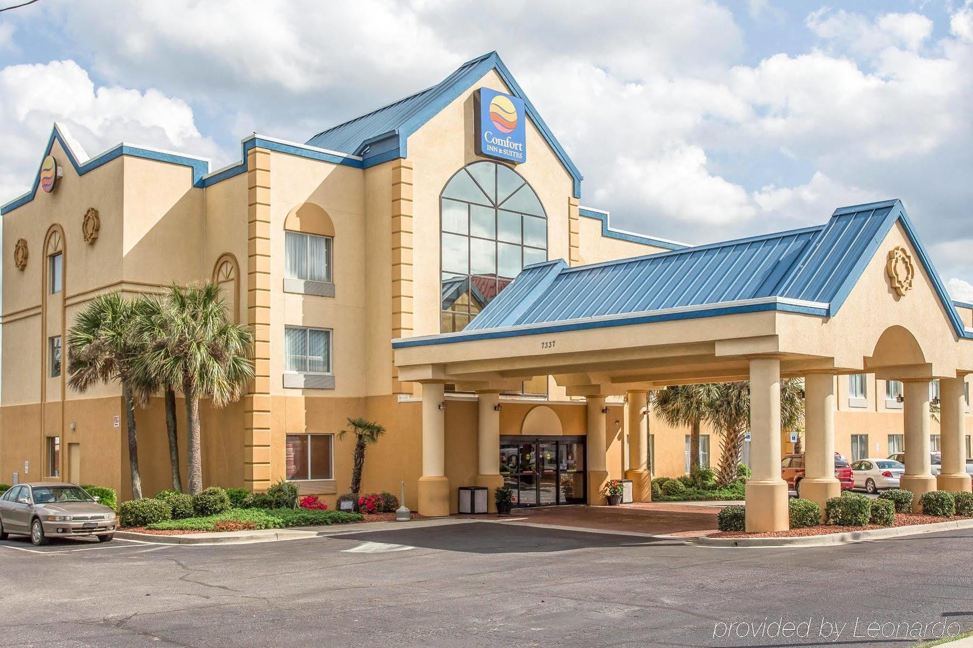 Comfort Inn & Suites Ftjackson Maingate Columbia Exterior photo